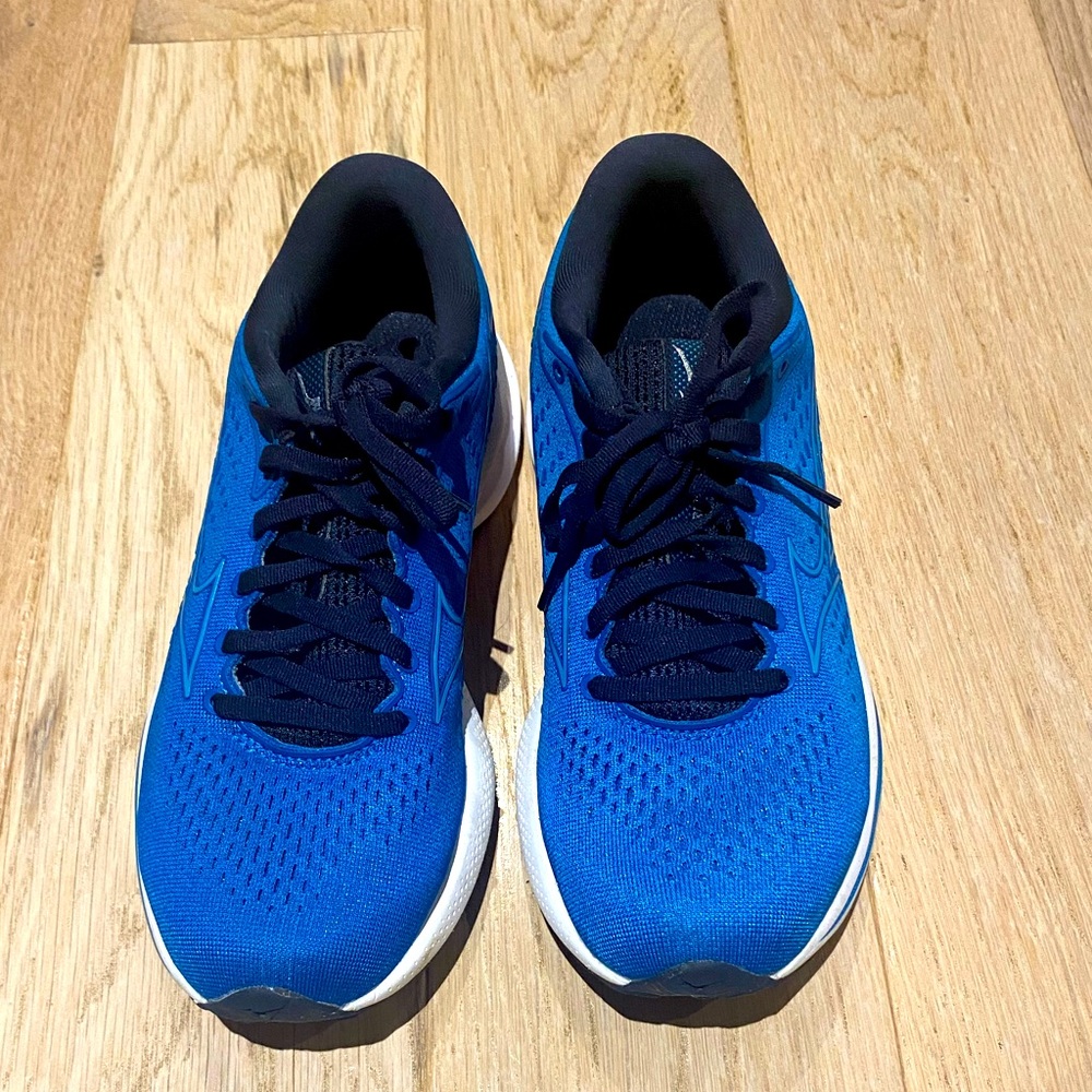 Mizuno Wave Rider 25 - women’s 7.5